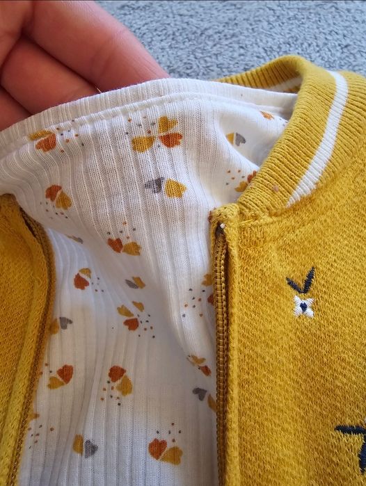 Zestaw na jesień sweterek spódniczka bluzka rozm 116