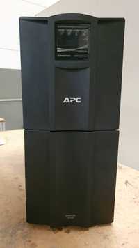 UPS APC Smart-UPS 3000VA SmartSlot LCD - SMT3000I