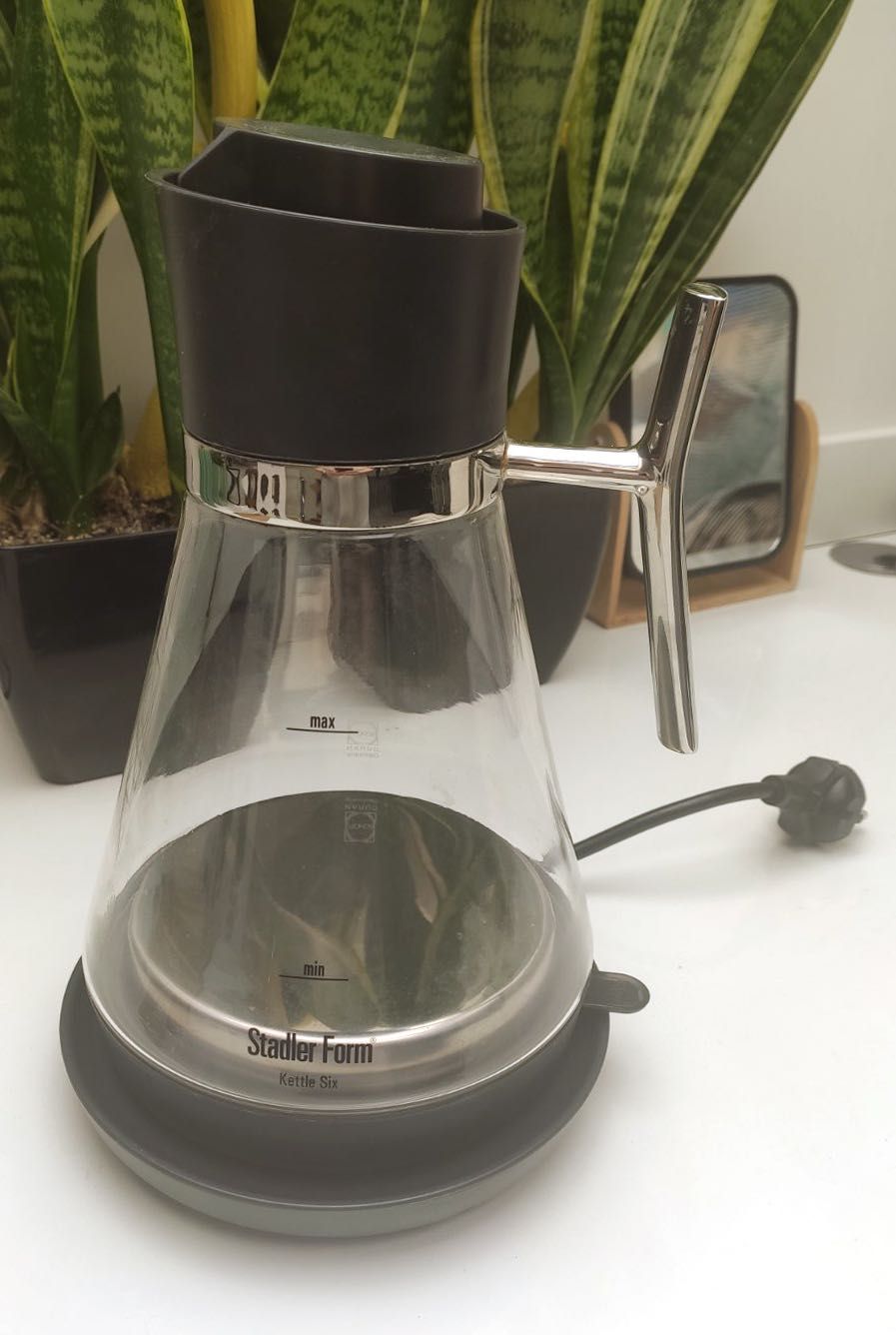 Чайник електрочайник Stadler Form Kettle Six, Black скло