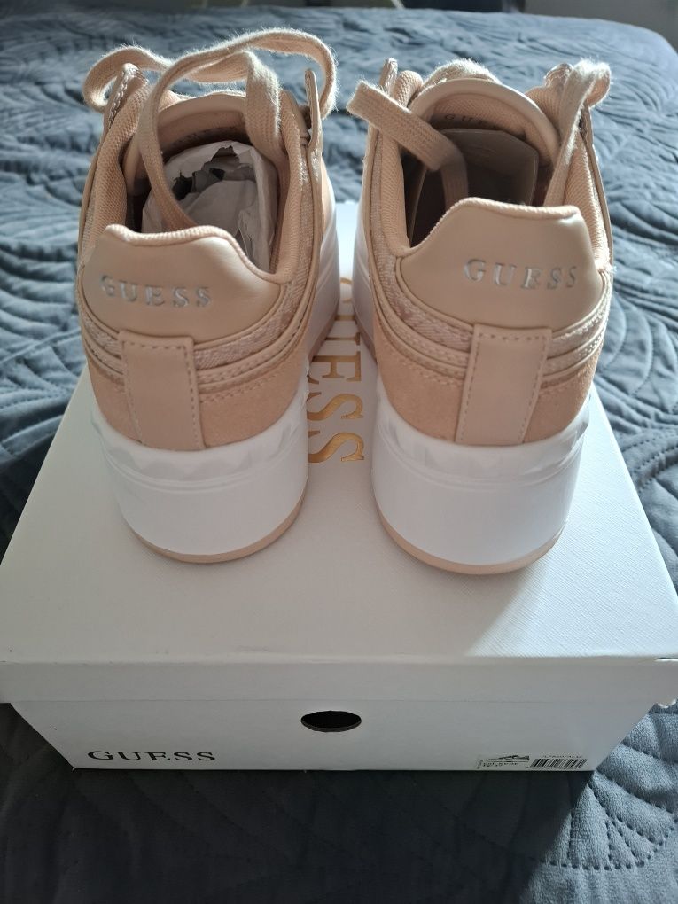 Sneakersy Guess roz 37