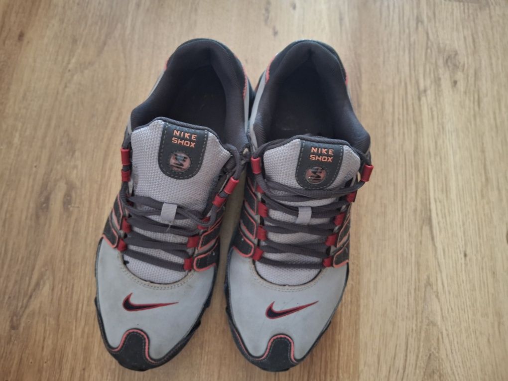 Nike shox nz rozmiar 42,5