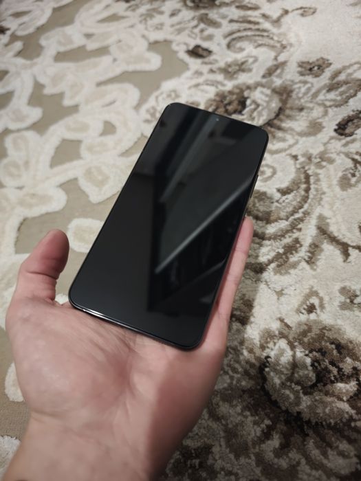 Телефон Samsung s22+ plus  як ідеал