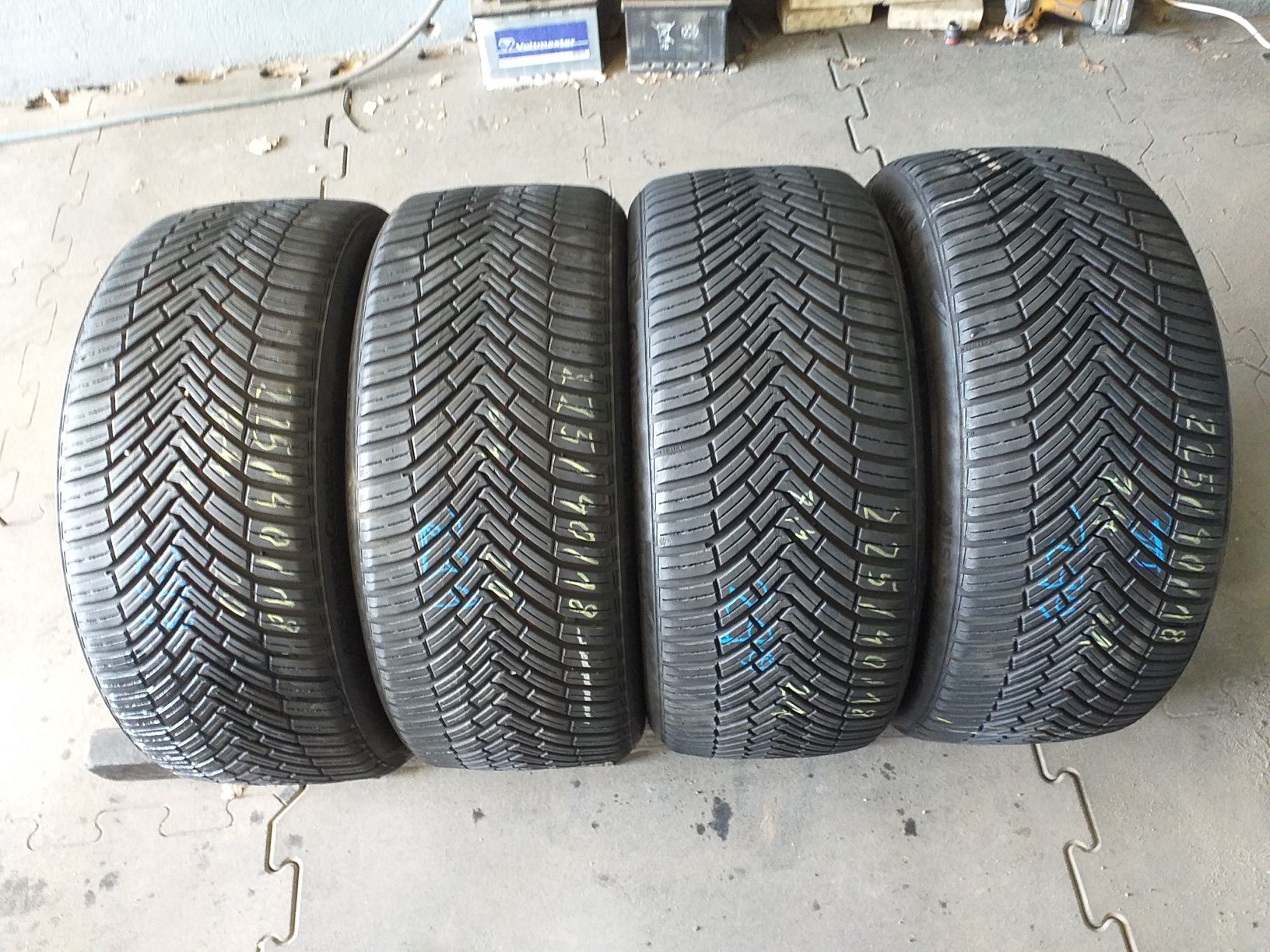 Opony 225/40R18 Continental AllSeasonContact 2021r Super stan