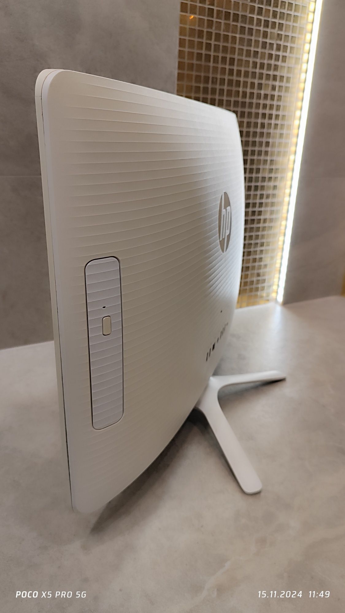 HP All_ In_ One  B022nw