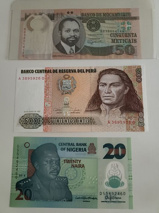 Notas de Moçambique e Cambodja e Indonesia