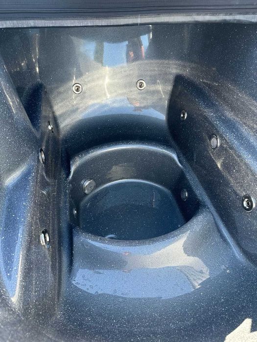 BALIA OWAL LUX - z piecem wewnętrznym -hot tub, spa, jacuzzi