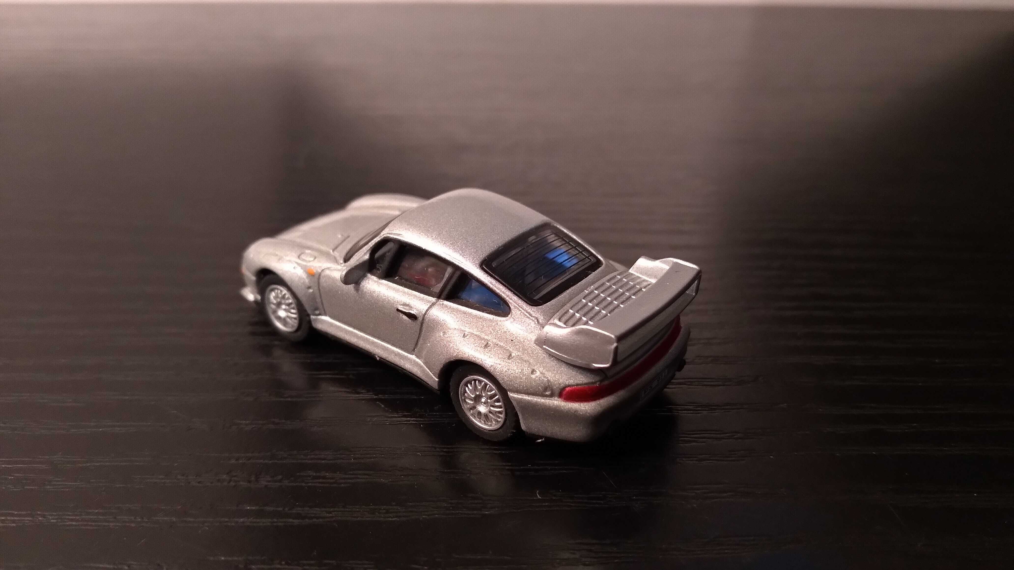 Porsche 911 GT2 (993) Hongwell 1:72