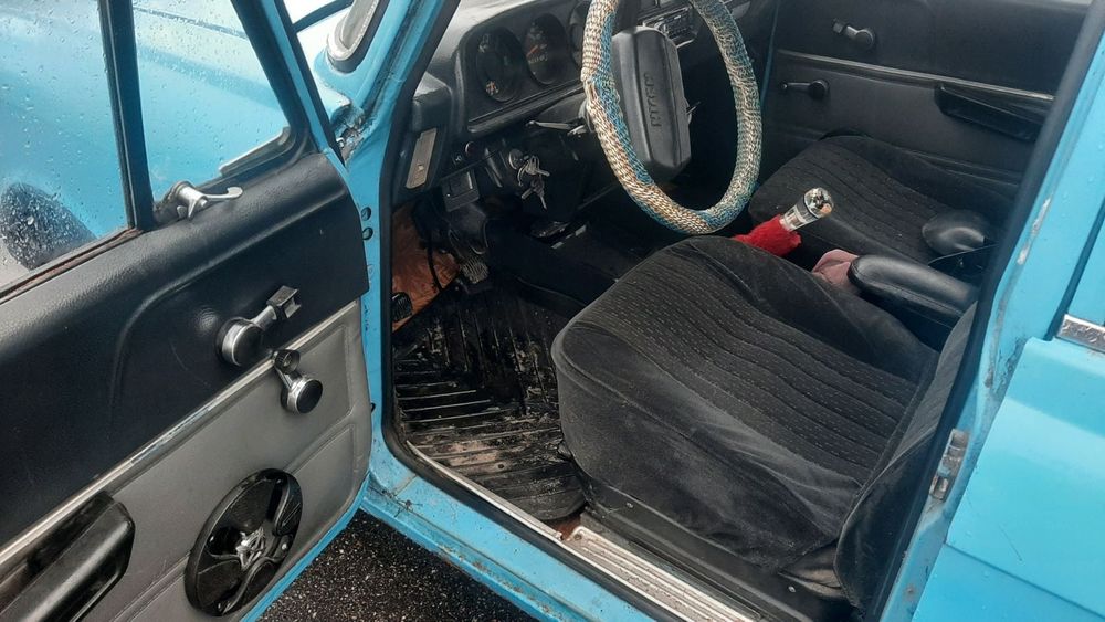 Продам москвич 2140