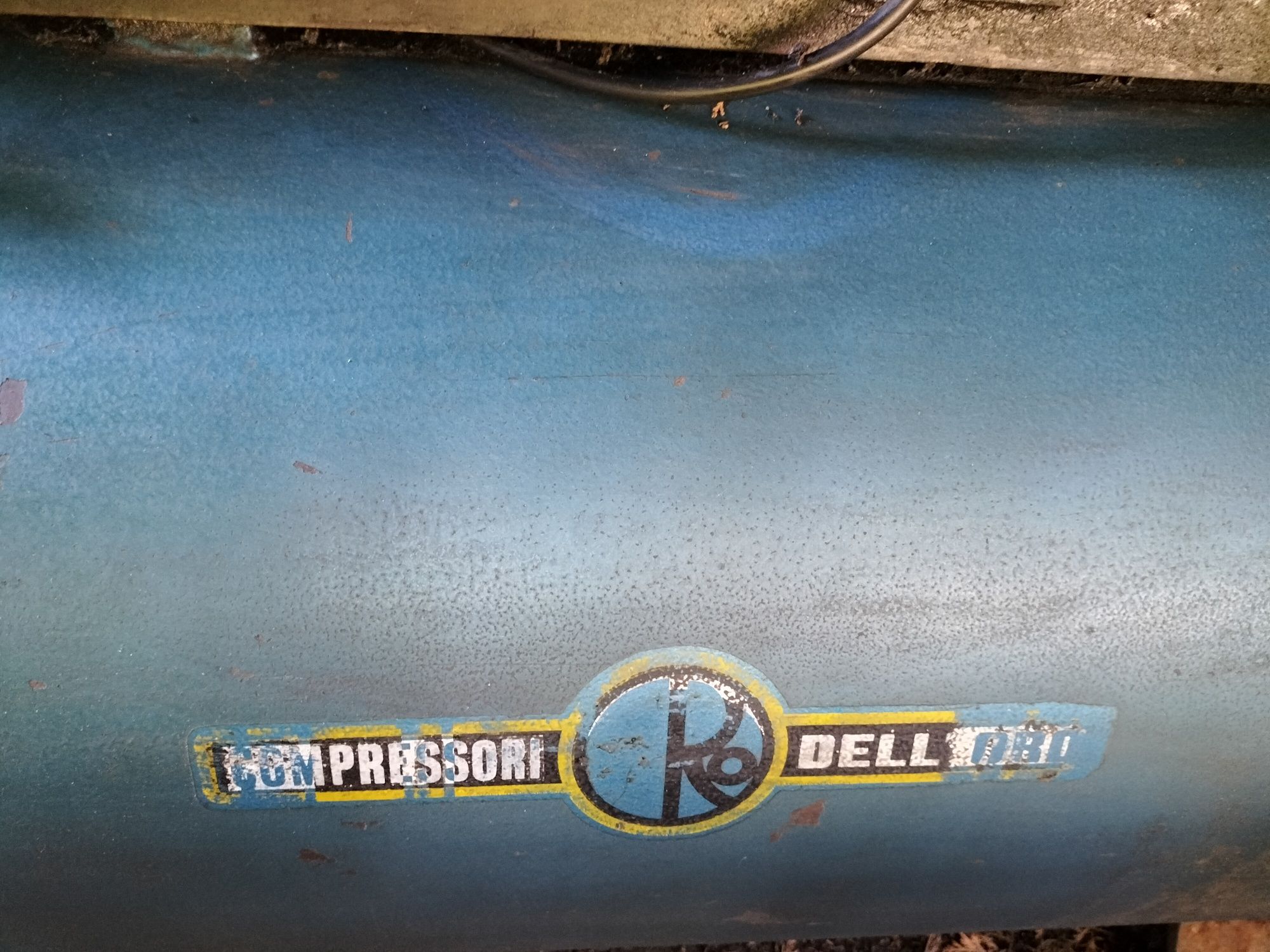 Compressor Dell'oro 500 litros + Secador