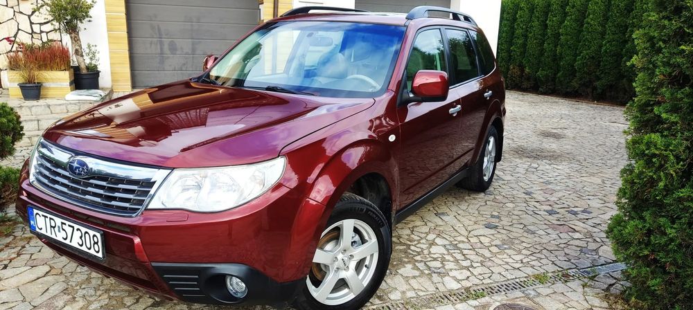 Subaru Forester 4x4, Białe skóry, Panorama, Android, Keyless go, Automat, Monitor itd