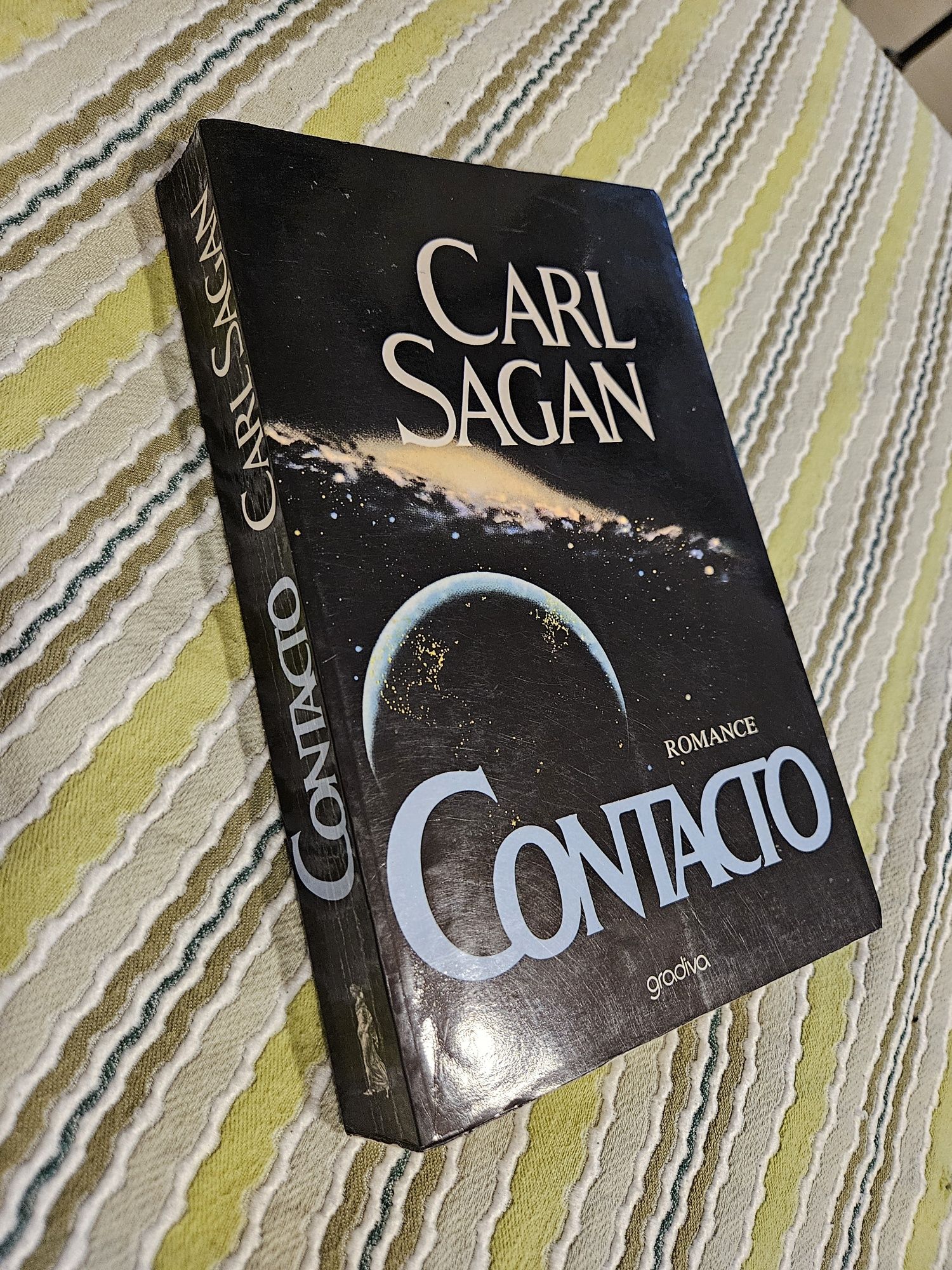 Livro O Contacto de Carl Sagan