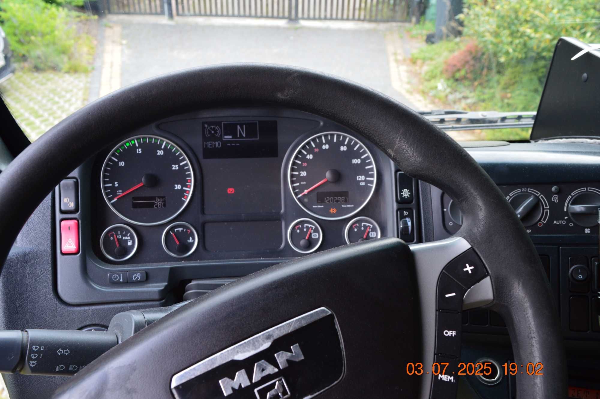 Man TGM 15,280 , 12,280  firanka z windą