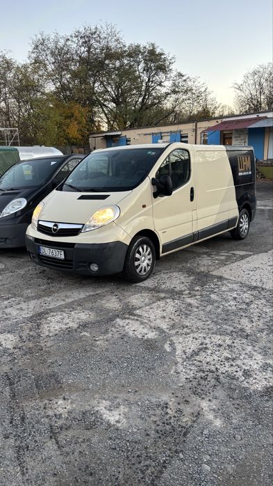 Opel Vivaro 2014 FVat 23% nowa skrzynia+ sprzęgło