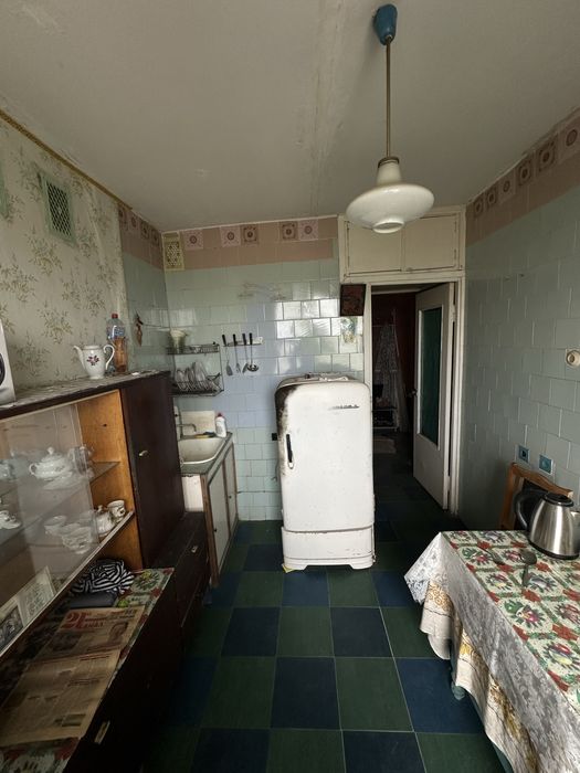 Продам 3х (101й мкрн)