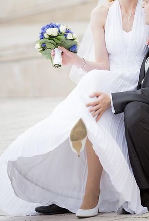 Suknia ślubna na wzrost ok 175cm rozm. 40 wygodna lekka