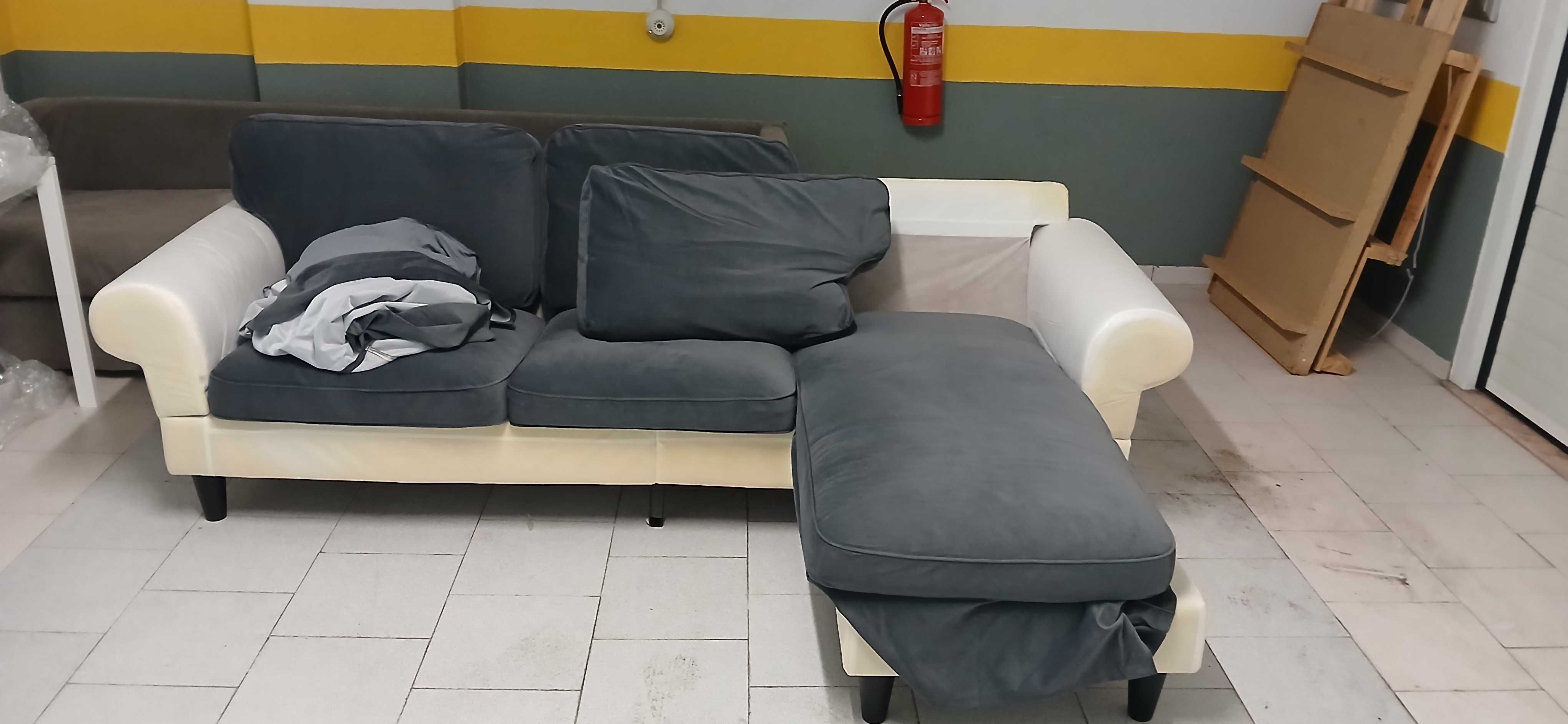 Sofá 3L chaise longue, Sofá 4L grande ,mesa de cozinha em alumínio.