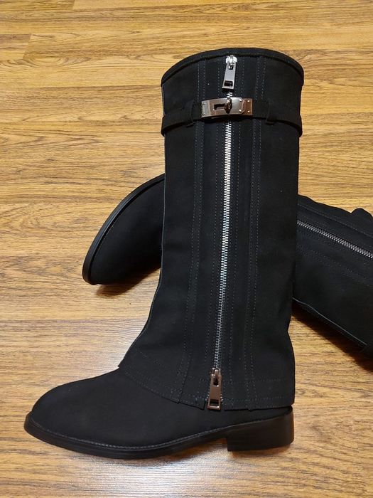 Чоботи труби шкіра в стилі GIVENCHY 3 кольори