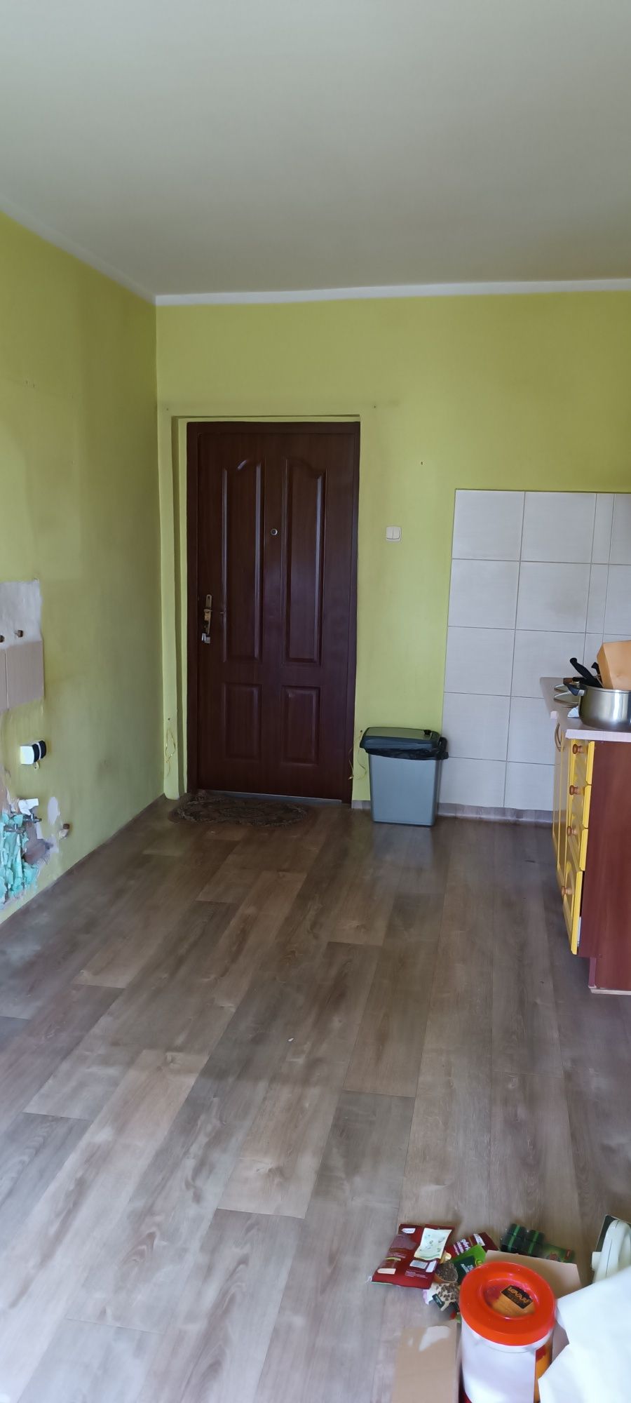 Sprzedam mieszkanie 72.60m2 w miejscowości Pomnik