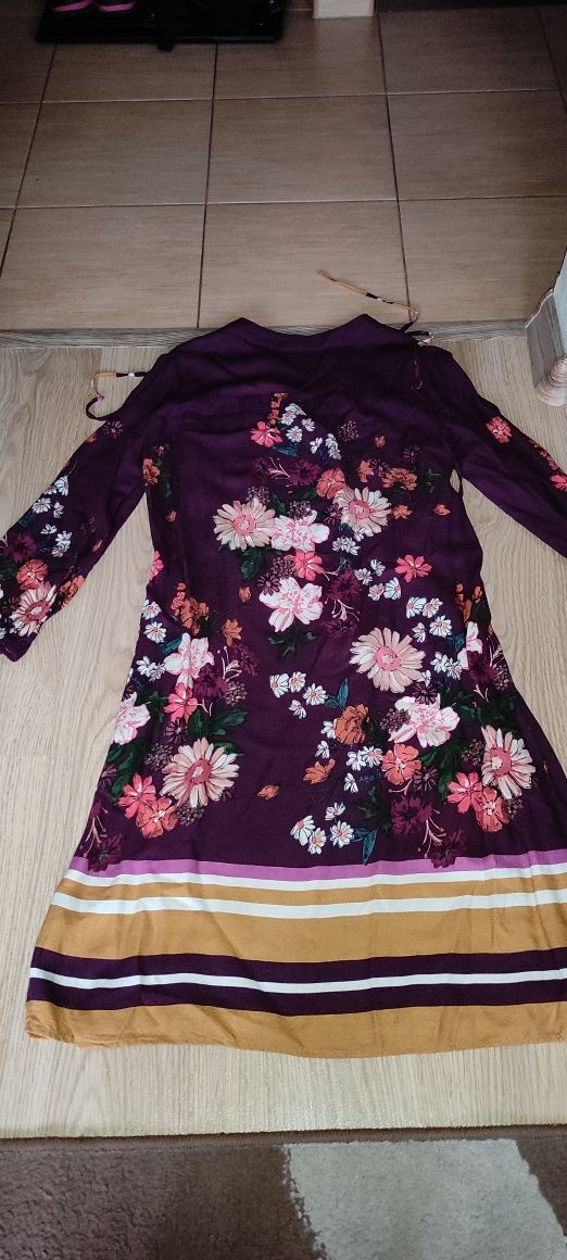Sukienka Reserved 36
