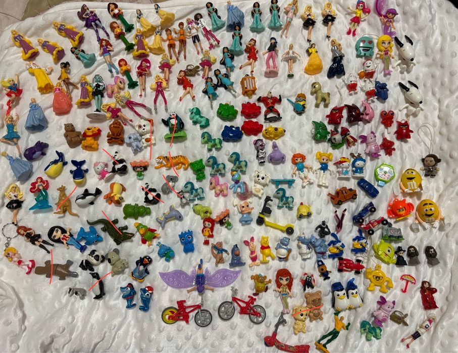 Іграшки з кіндерів б/у