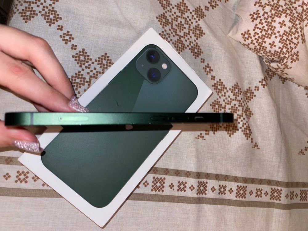 IPhone 13, оригінал