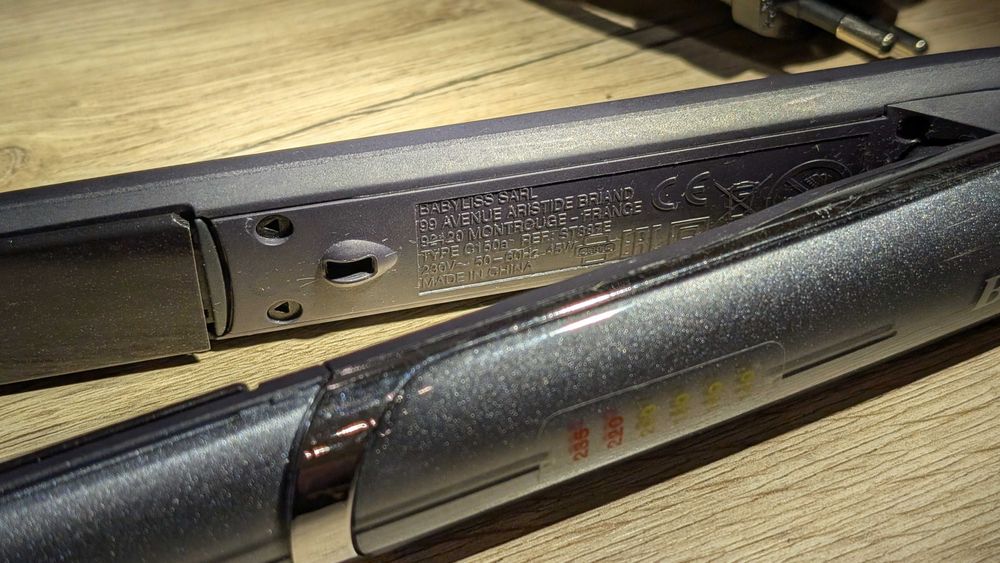 Випрямляч для волосся BaByliss ST387E
