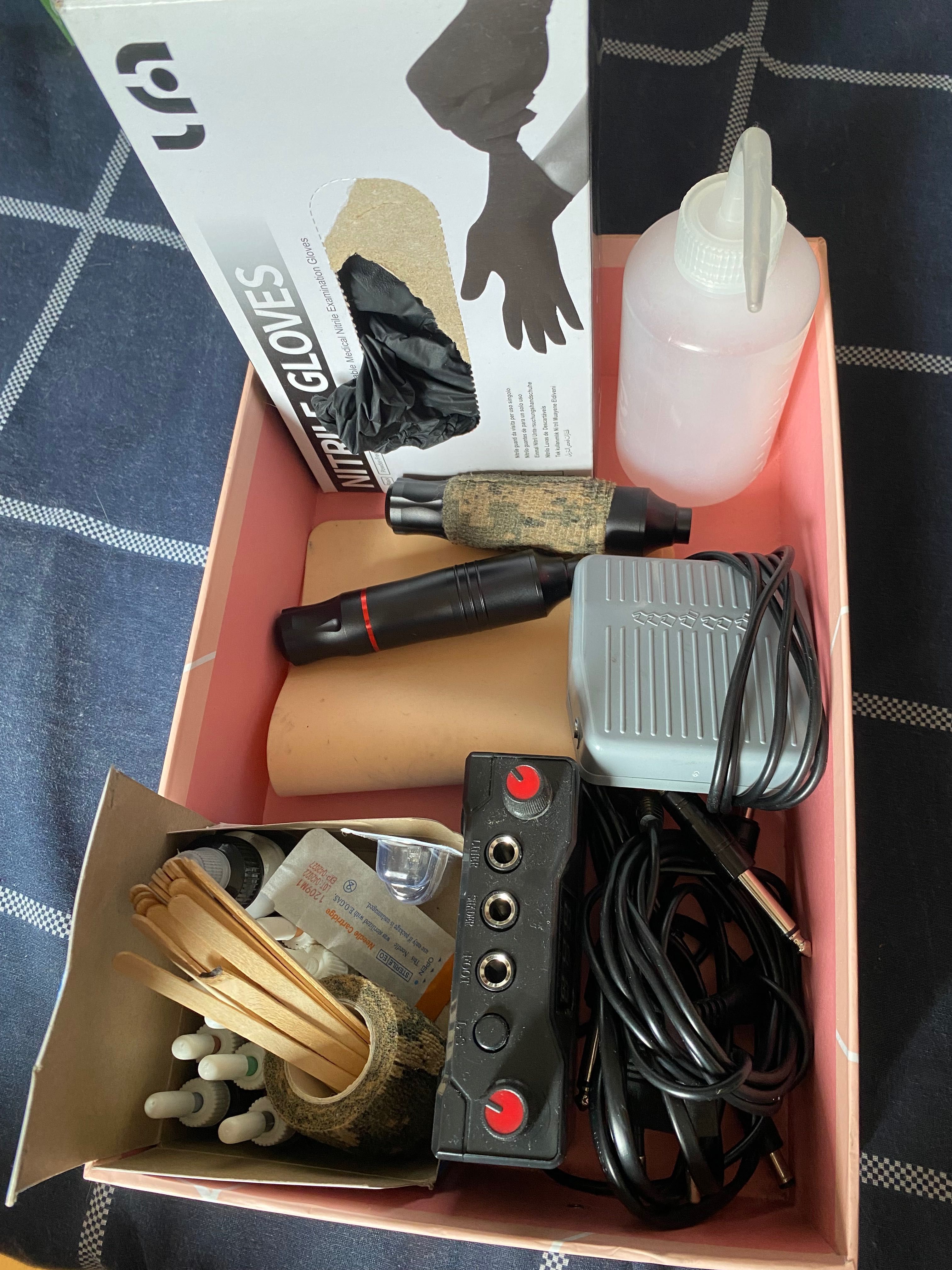 Kit de tatuagem (2 máquinas)
