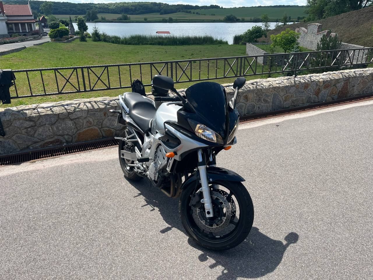 yamaha fazer 600