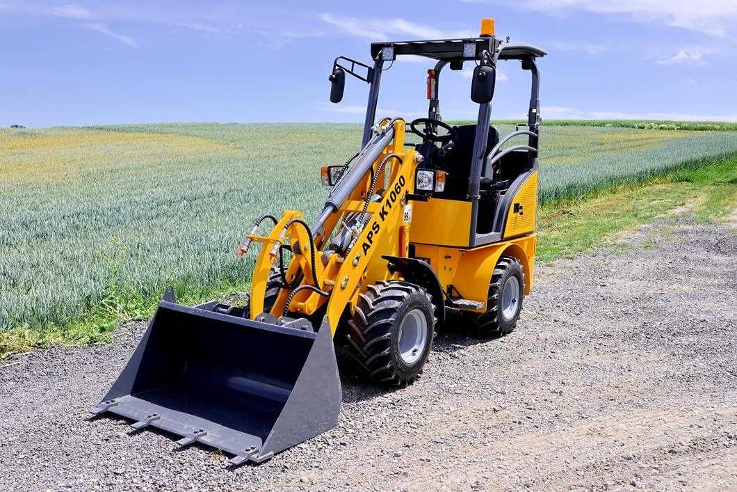 Ładowarka K1060 z kabiną otwartą miniładowarka APS NOWA 2024 zwinna