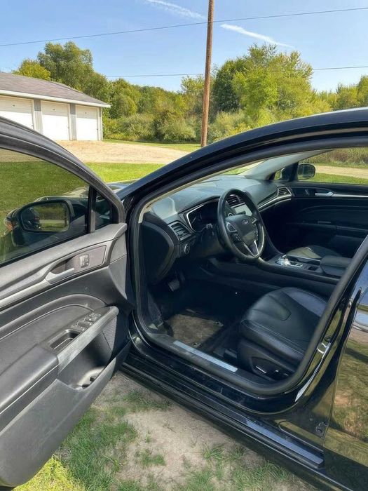 Ford Fusion Titanium      2020