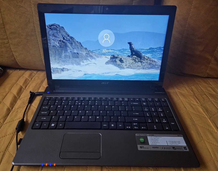 Acer Aspire 5750Z, 15,6",i5 4x2,5GHz, HDD 500Gb, bat 2,5 g, 6 Gb DDR3
