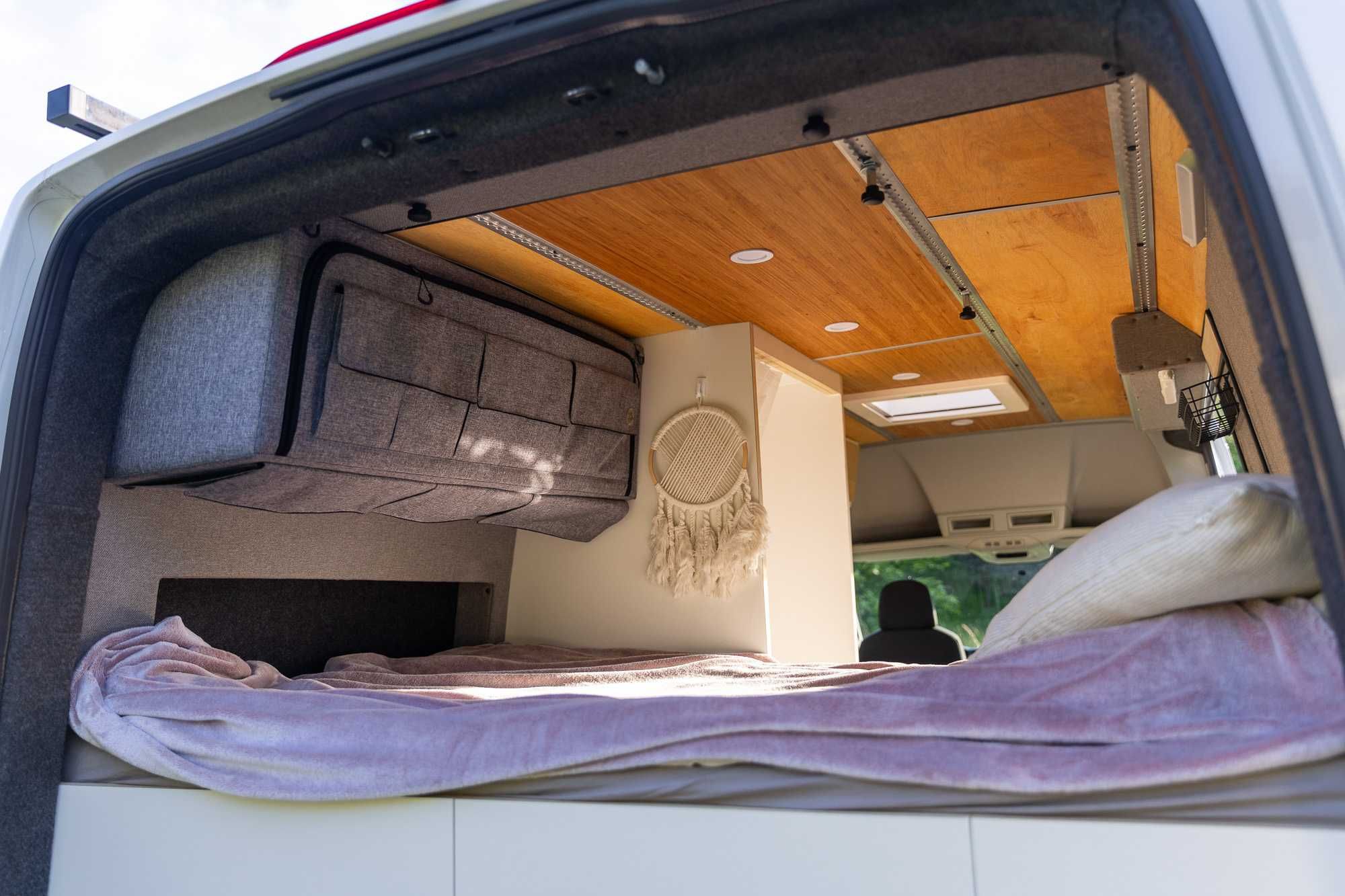 Wynajem Campervan, Crafter, kamper, van 4x4 - VANWAY CAMPERVANS