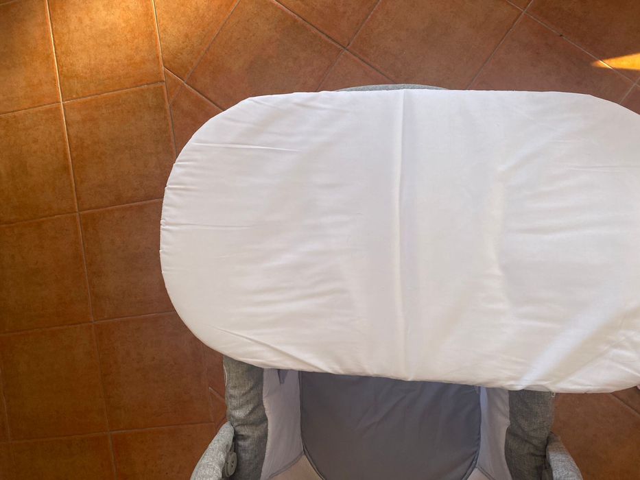 Berço de bebe, casa e viagem.