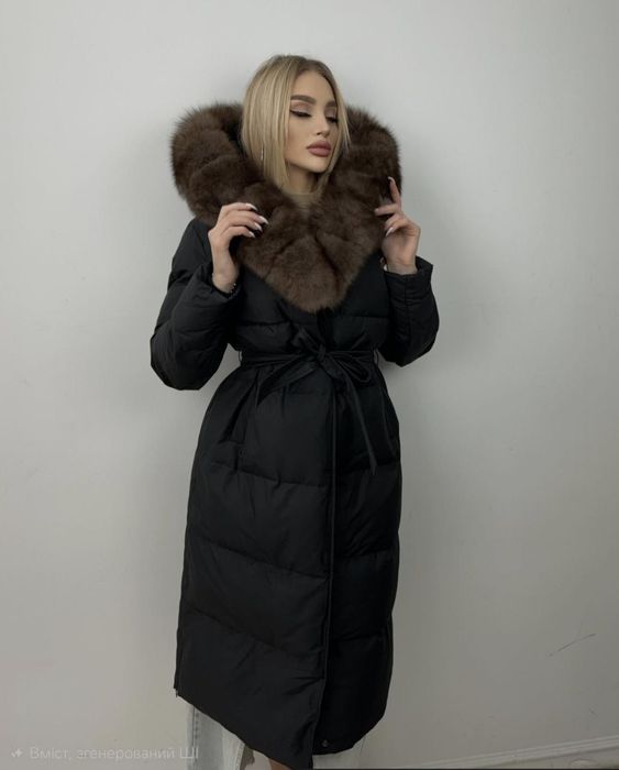 Пуховик з натуральним хутром