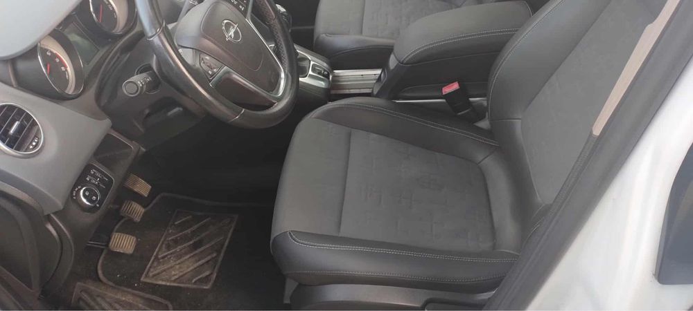 Opel Meriva 2013 rok 1,4 Benzyna
