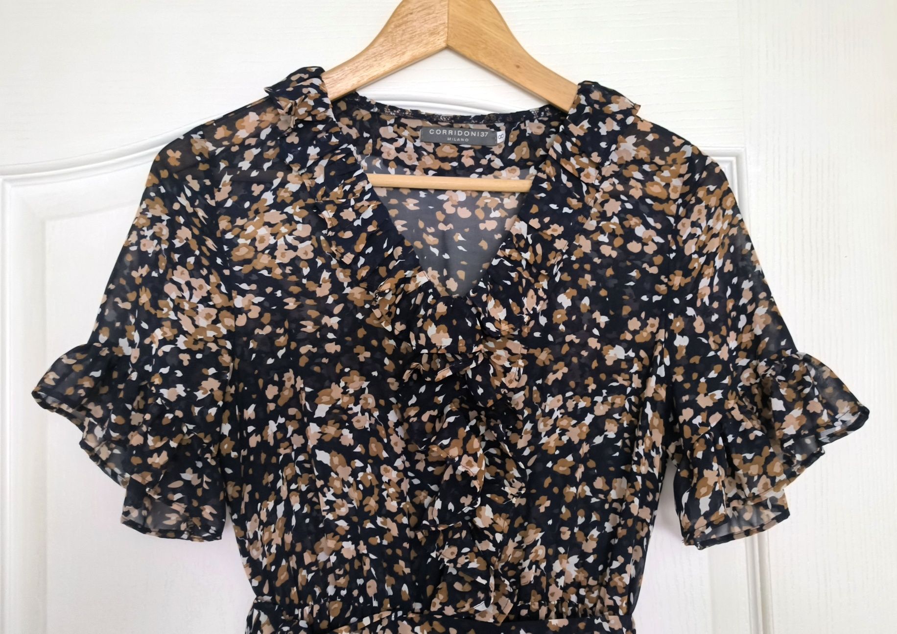Śliczna włoska zwiewna sukienka maxi, Milano, S (36) / XS (34)