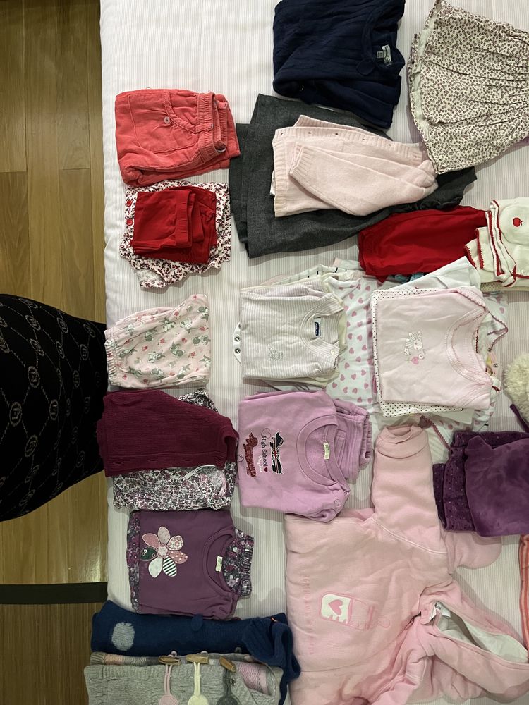 Lote de roupa de menina 6-12 meses