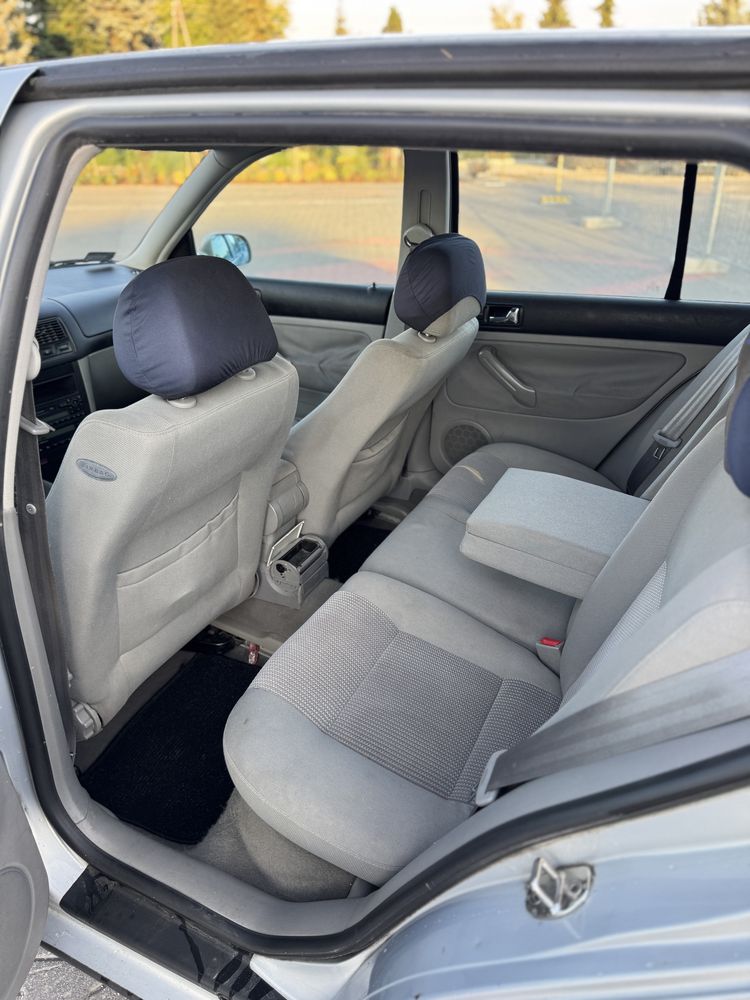 Autokomis TopCar! Volkswagen Golf IV 1.6 Benzyna/Dostawa pod Dom !!!