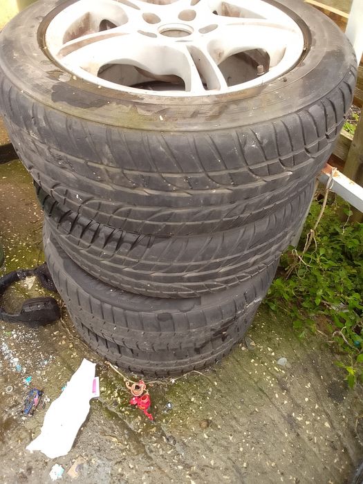 Jantes e pneus do SEAT Ibiza