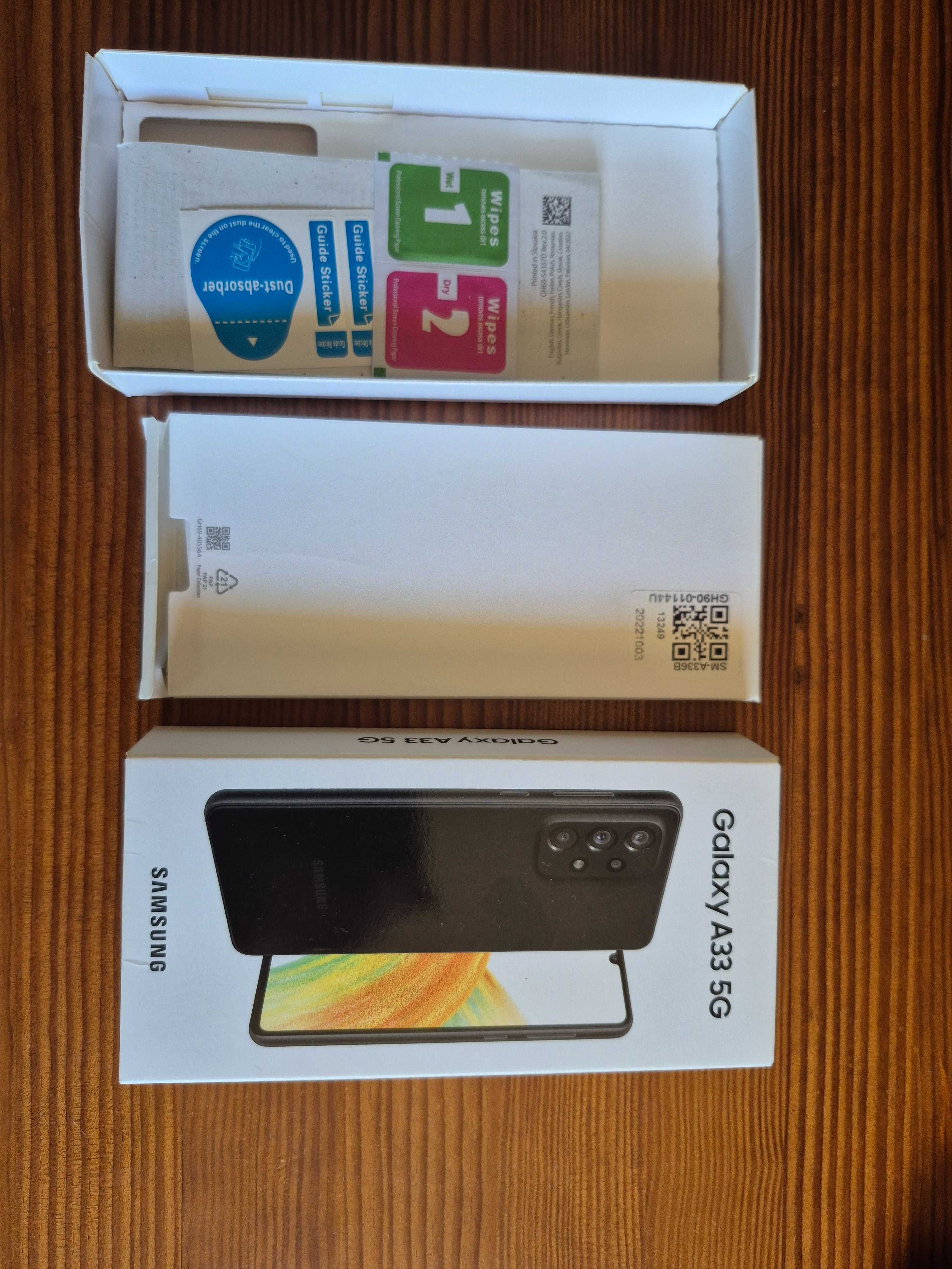 smartfon Samsung A3 5g z ładowarką stan bdb