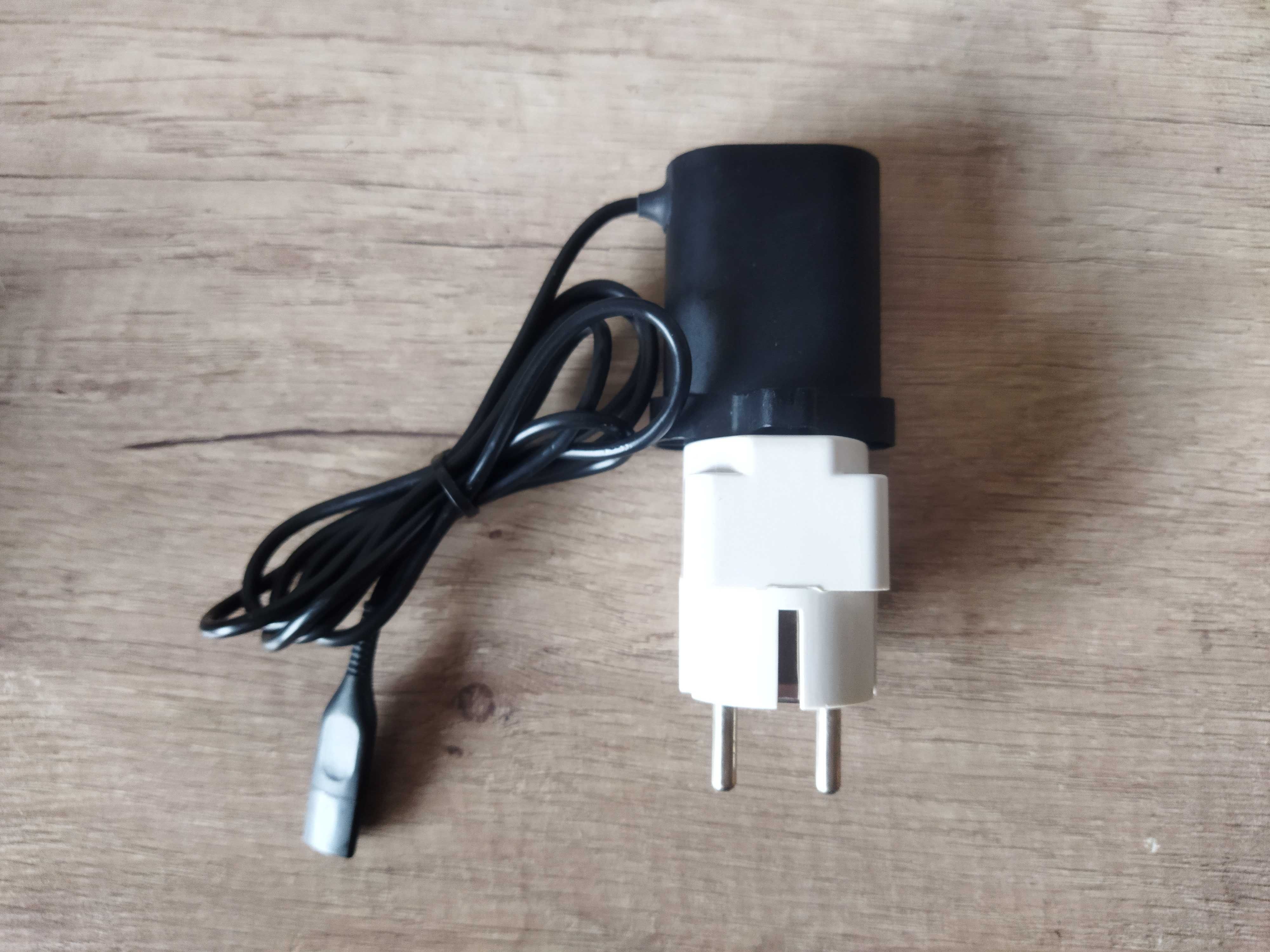 Зарядное устройство бритвы Braun 12V.