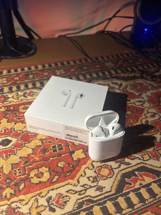 Airpods 1 słuchawki z pudełkiem