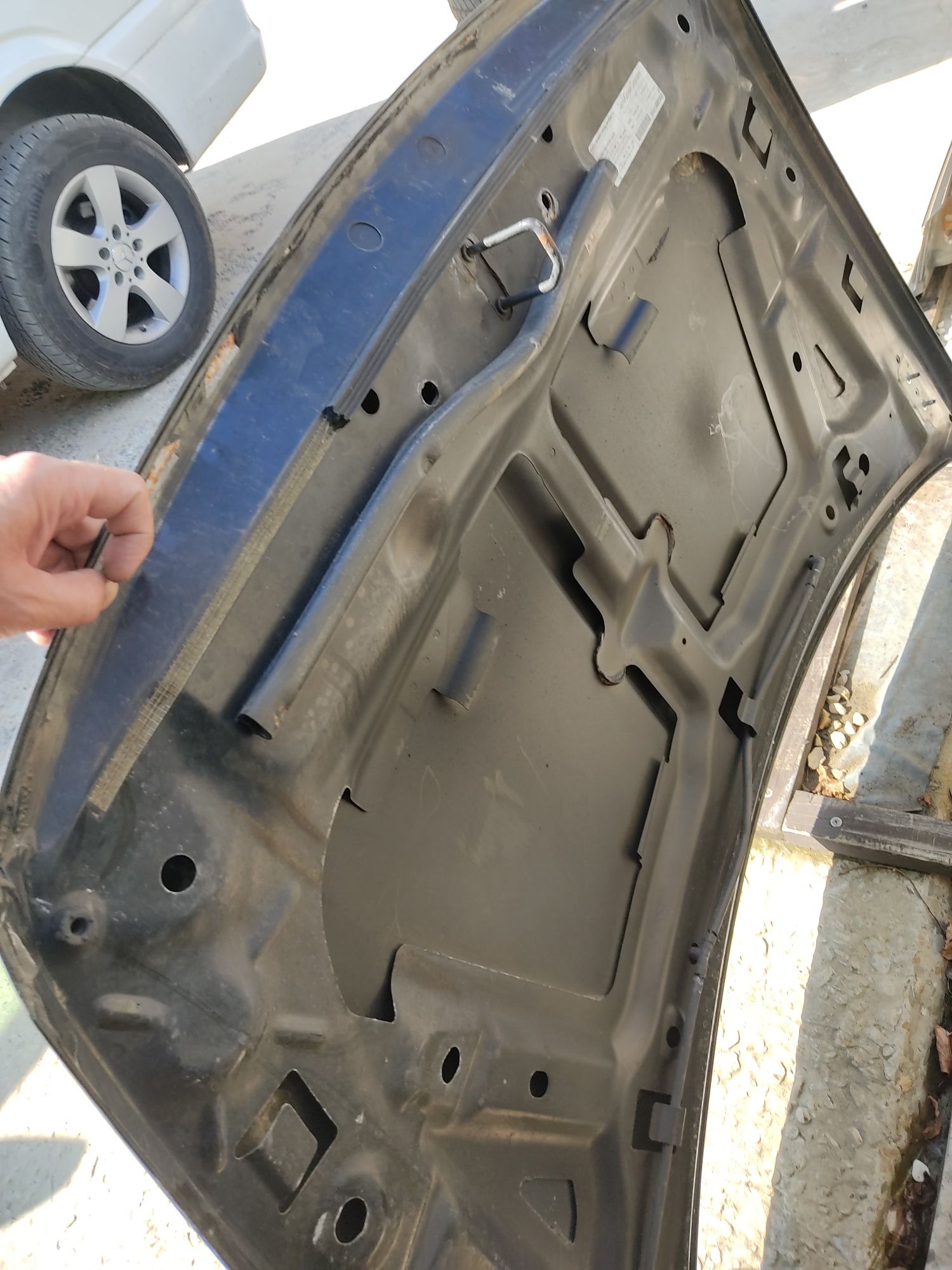 Капот Додж калібер 06-2010р Dodge caliber