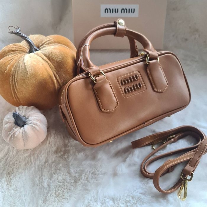 Torebka MiuMiu miu miu brazowa kuferek damski