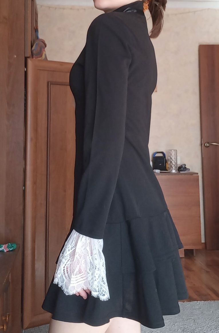 Сукня святкова чорна