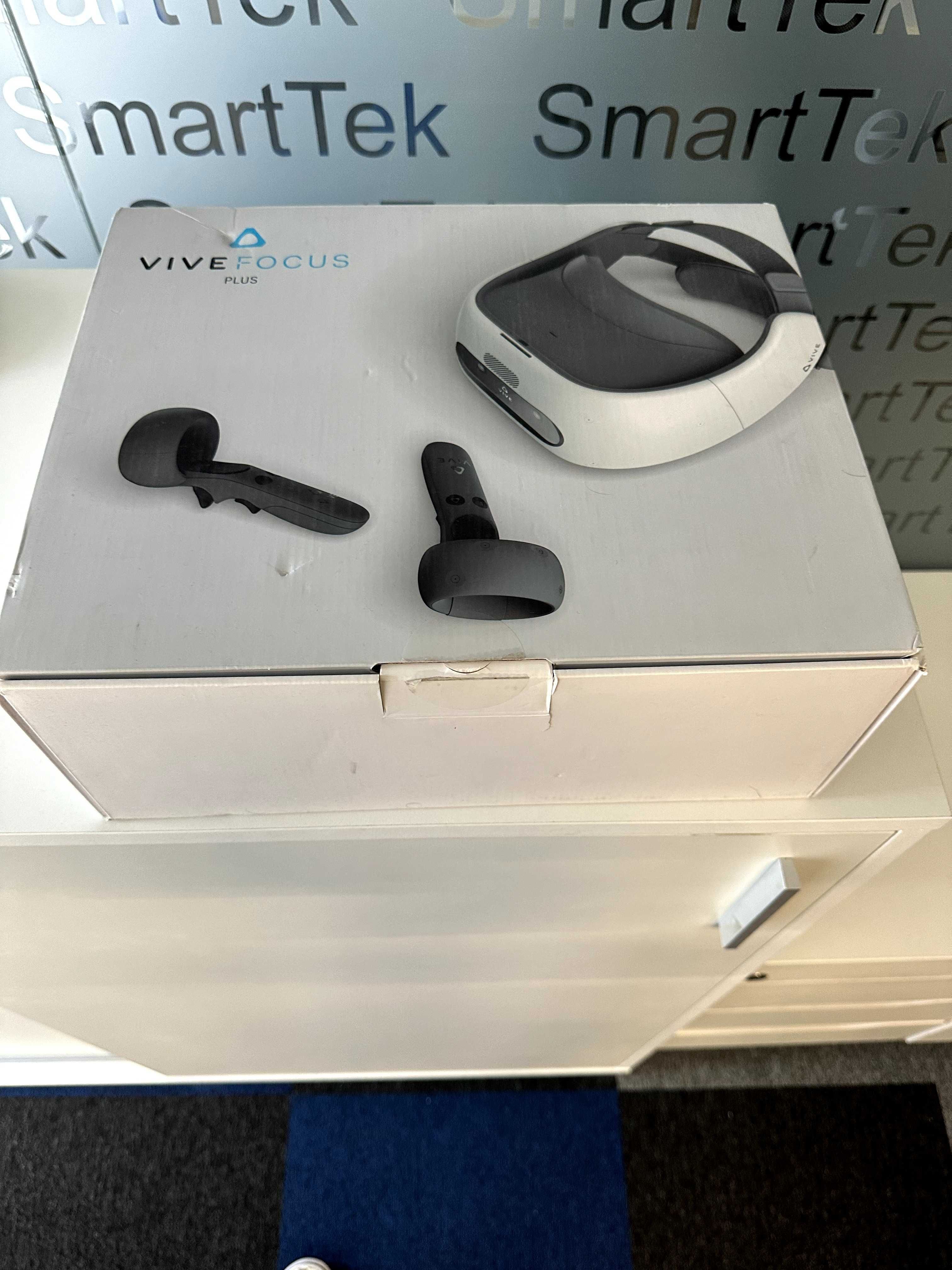 Vive Focus Plus - VR шолом віртуальна реальність