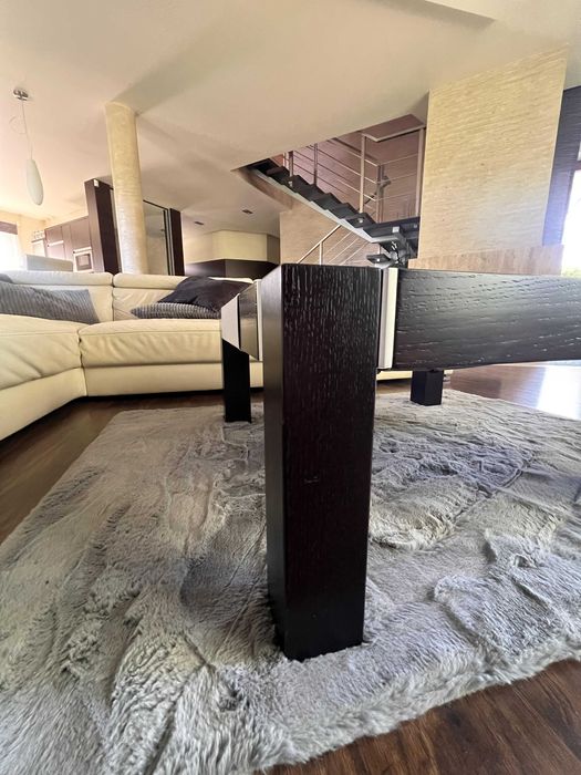Stolik kawowy premium z litego drewna na zamówienie od stolarza