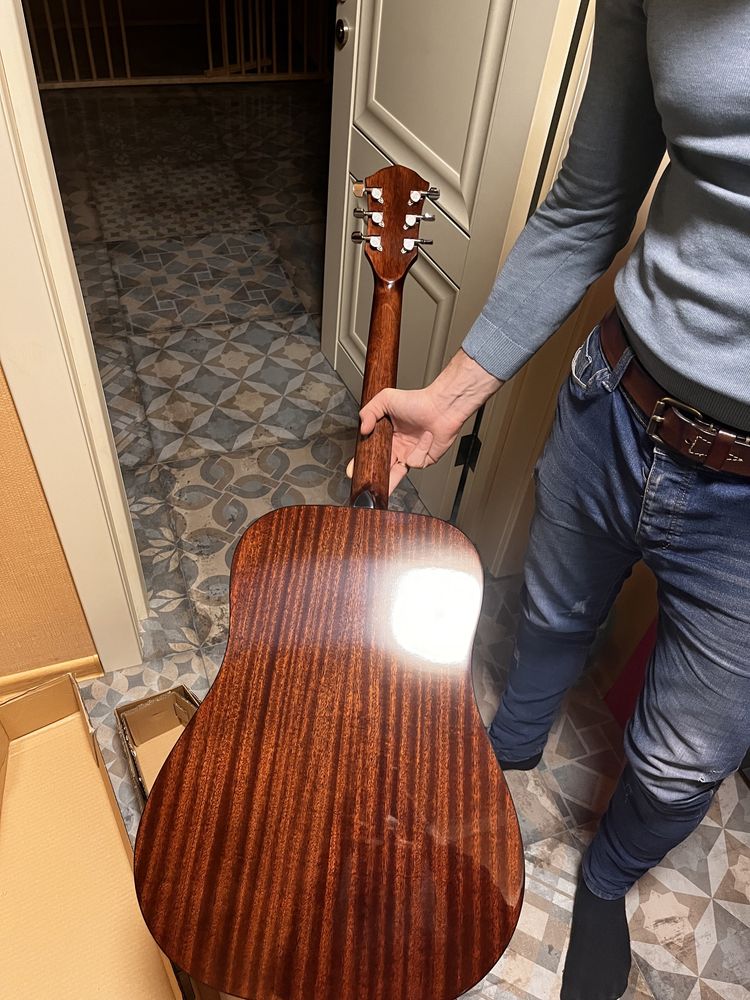 Акустическая гитара FENDER FA-125