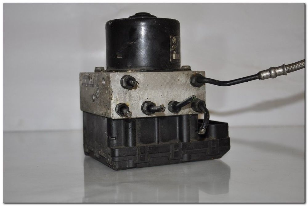 POMPA ABS VOLKSWAGEN GOLF IV 1.4 16V  1J0614117C