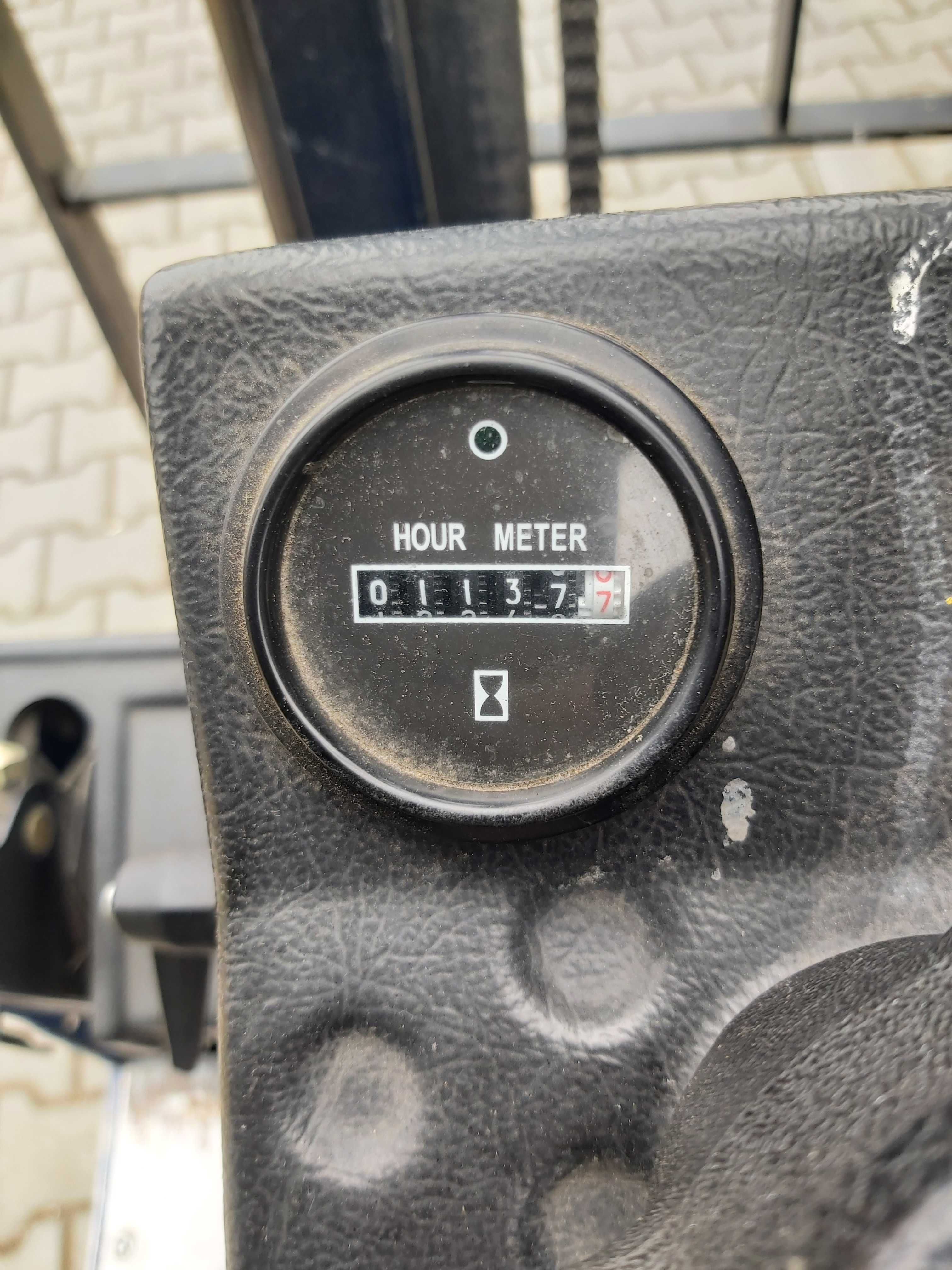 Wózek elektryczny  jezdniowy podnośnikowy, udźwig 1500kg